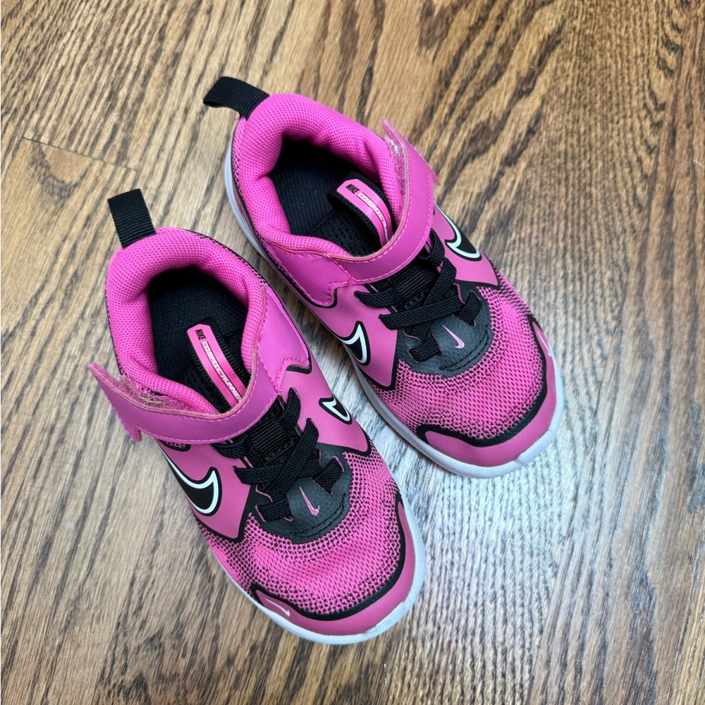 Nike Cosmic Runner- little kids